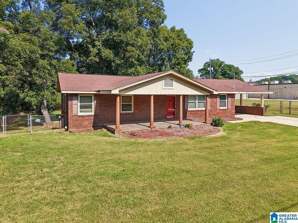 1st image of 112 Persimmon St