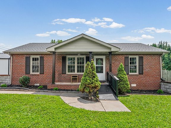 2nd image of 362 Donna Dr