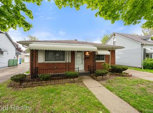 4845 Dudley St, Dearborn Heights, MI 48125