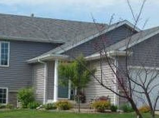 4610 5th St NW, Rochester, MN 55901