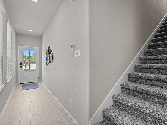 5th image of 285 W Quill Dr Building 8