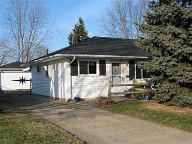 1st image of 326 Gayle Dr