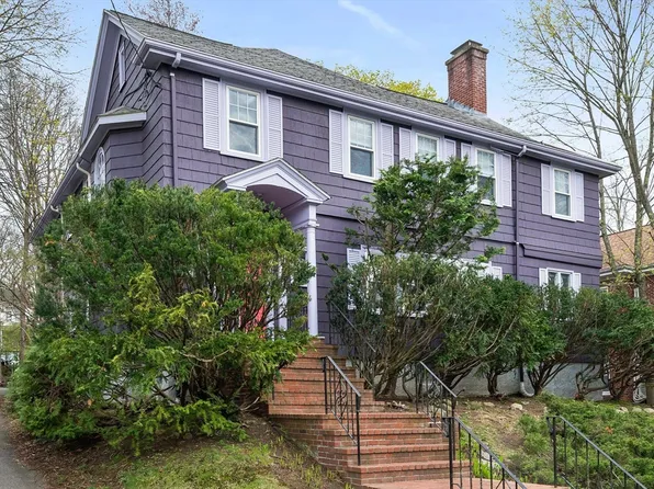 14 Holland St #14, Newton, MA 02458