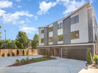 1528 243rd Pl SW #A, Bothell, WA 98021