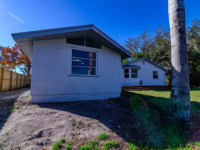11416 Pine Forest Dr — Photo 32