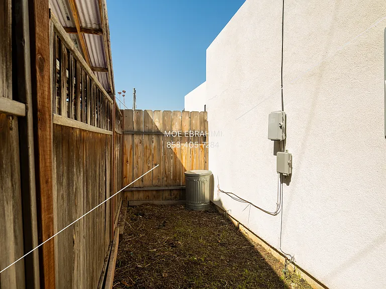 419 S 36th St — Photo 34