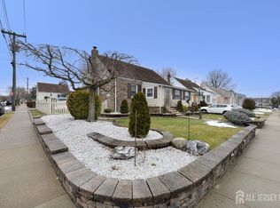 379 Ashley St, Perth Amboy, NJ
