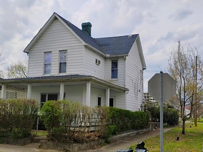 1300 Jackson Ave, Huntington, WV, 25704
