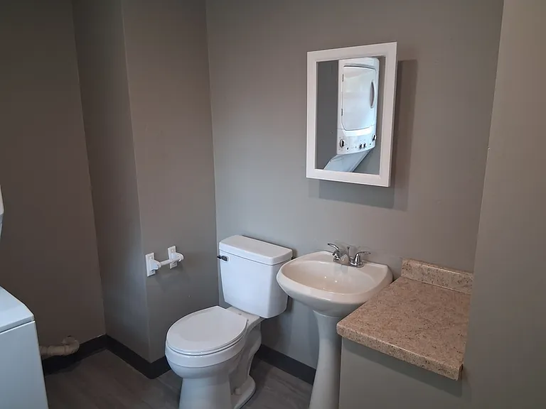 317 Morris St — Photo 18