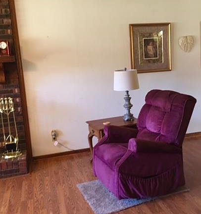 5th image of 193 Kerry Ln