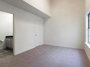 631 Fiesta Cir, Irving, TX 75063