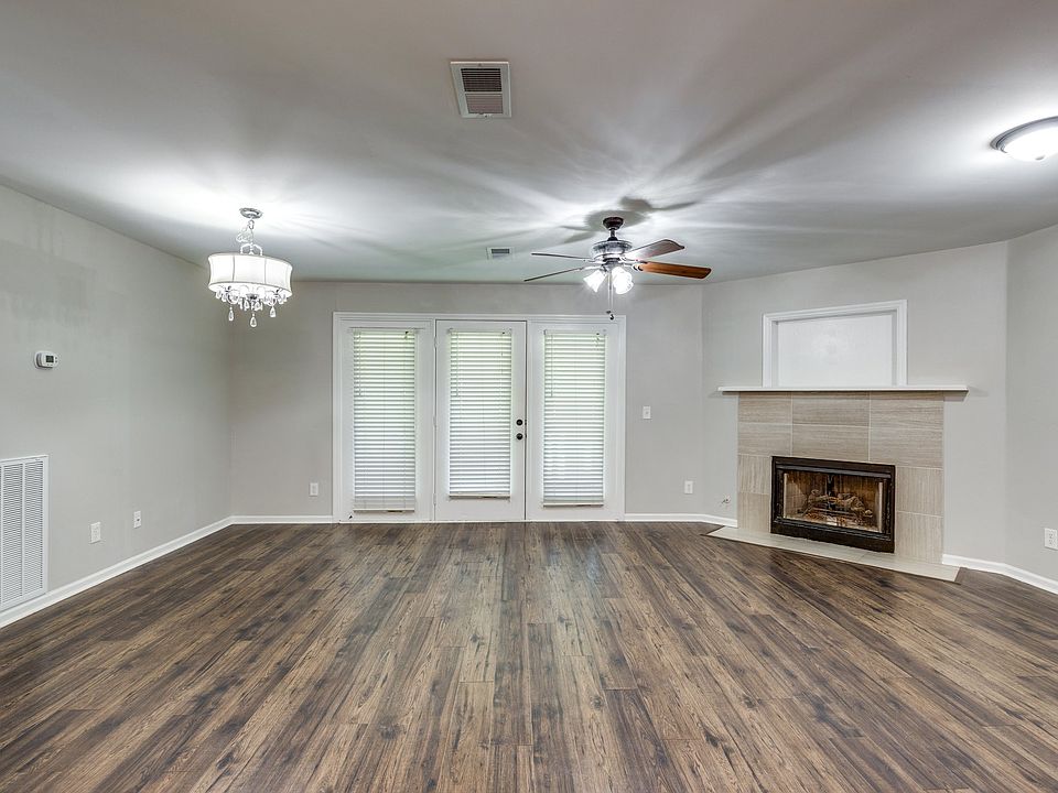 1st image of 2705 Kennedy Ct
