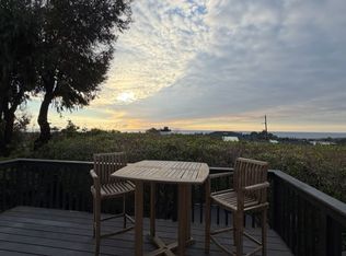 1689 Burgundy Rd UNIT B, Encinitas, CA 92024