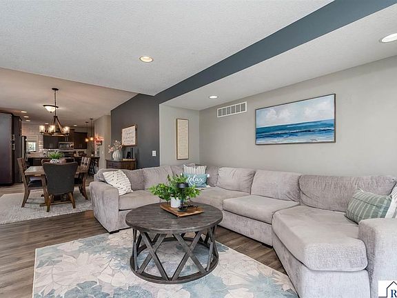 5th image of 2711 Hoffman Rd