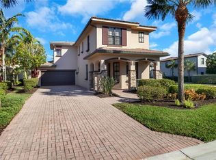 1233 Kendari Ter, Naples, FL 34113