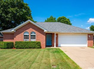 2350 Landover Trl, Conway, AR 72032