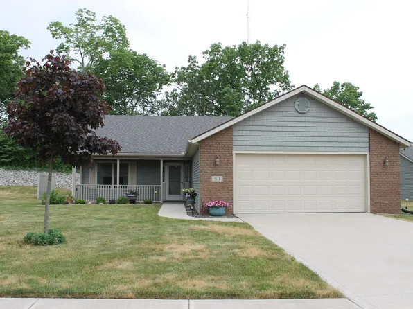 811 Katarina Ct, Kendallville, IN 46755