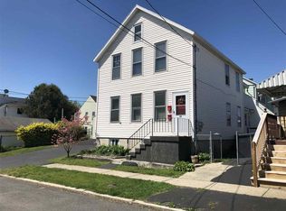 28 West St, Troy, NY 12183