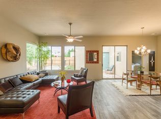 4044 Milagro Oro, Santa Fe, NM 87507