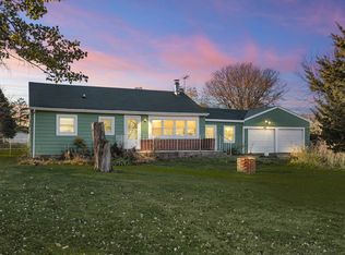 882 S Ellsworth Ave, Addison, IL 60101