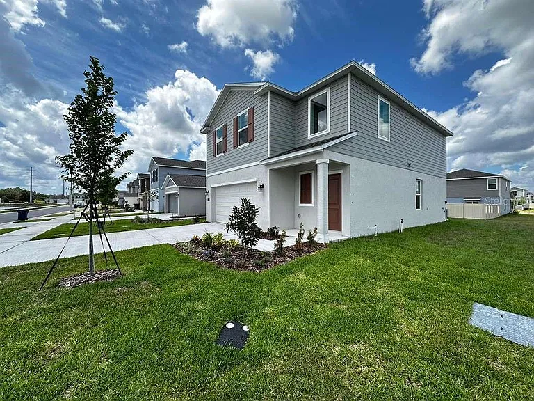 2154 Chris Dr — Photo 15