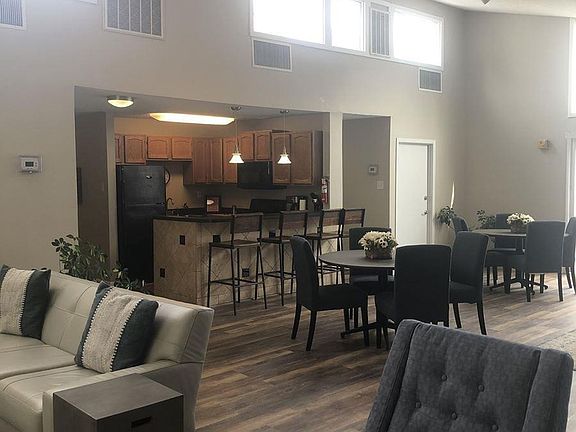 5th image of 1101 Sutters Mill Ln #706