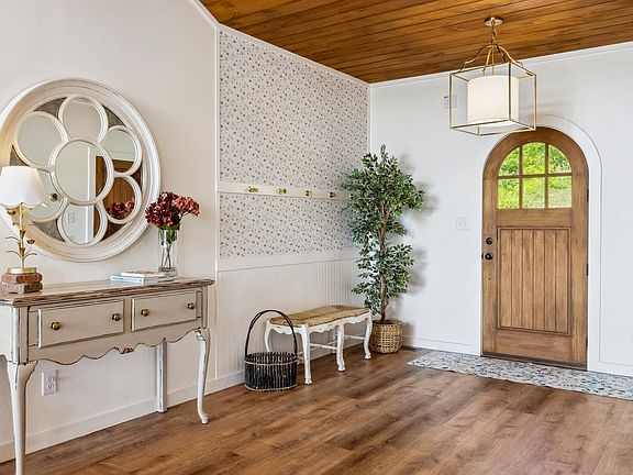 5th image of 1315 Still Mountain Way