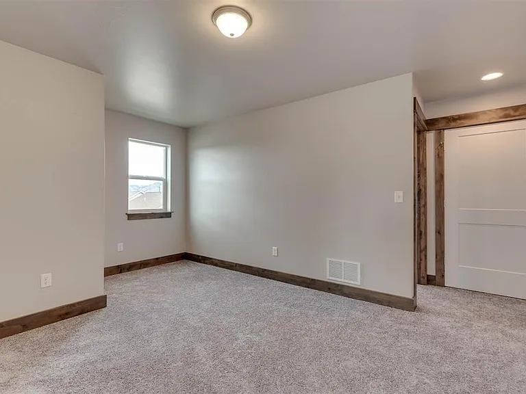 1792 Buckrake Ave — Photo 13