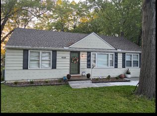 6526 Lowell Ave, Overland Park, KS 66202