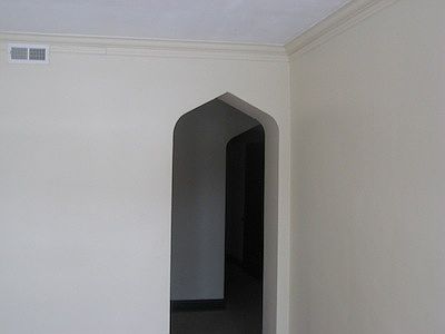 4th image of 8136 S Saginaw Ave APT 2