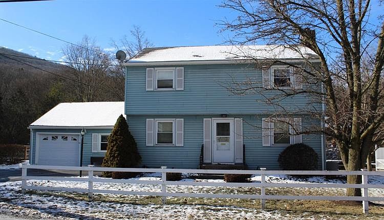 1st image of 304 Valley St