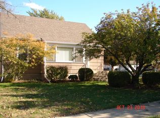 17959 Oakley Ave, Lansing, IL