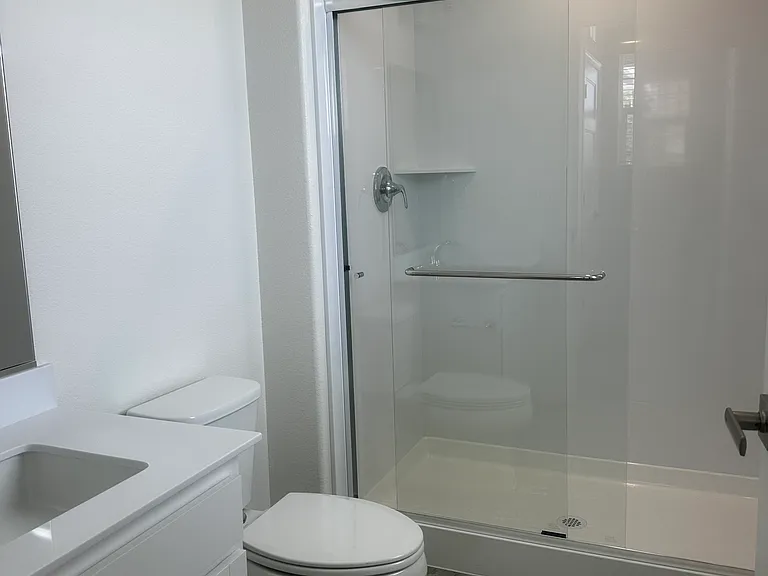 in-law suite bathroom