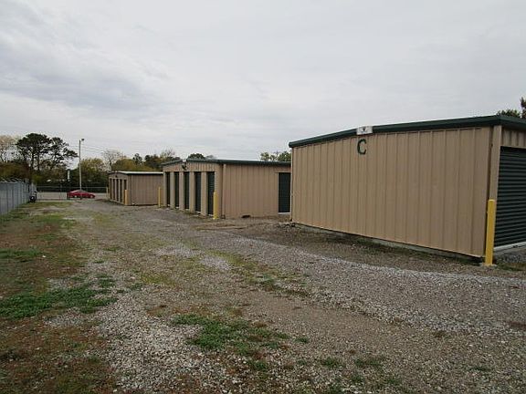 3rd image of 1701 Highway 92 N
