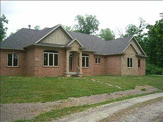 1st image of 2912 Foster Ln