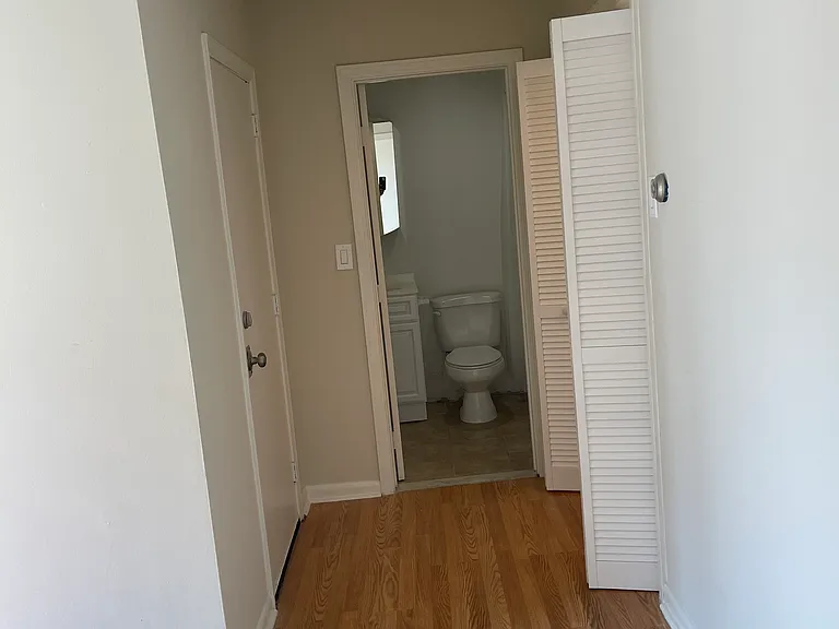 8 Medford St #3R — Photo 5