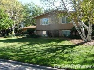 138 Philip Ln, Valparaiso, IN 46383