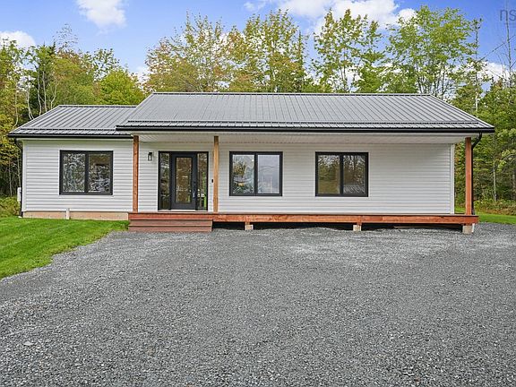 2nd image of 175 Coldstream Rd