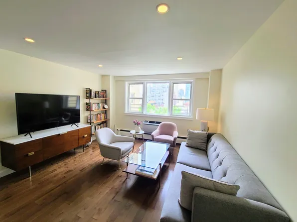446 East 86th Street 11A image 3 of 26