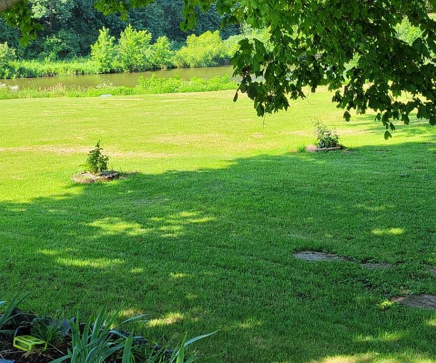 1st image of 11 Lake Warren Dr