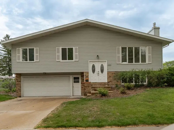 2324 4th Ave NW, Rochester, MN 55901