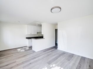 10427 Commerce Ave #A, Tujunga, CA 91042