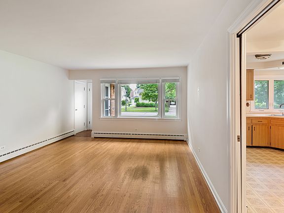 4th image of 116 N Edgewood Ave