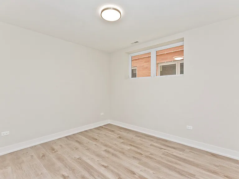 2725 N Ashland Ave #1S — Photo 6