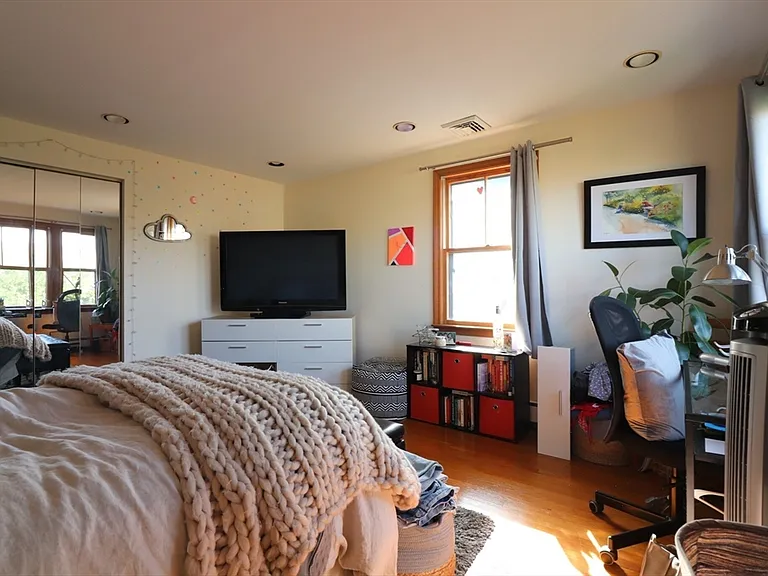 40 Atherton Rd #2A — Photo 14