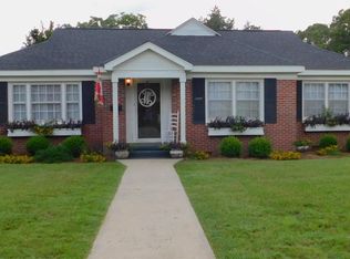 114 Thames St, Andalusia, AL 36420