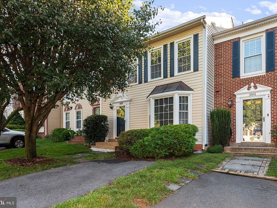 1st image of 3889 Mohr Oak Ct