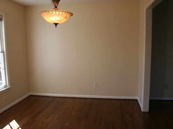 FORMAL DINING RM