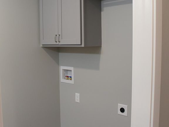 Washer/Dryer Hook up in Bathroom