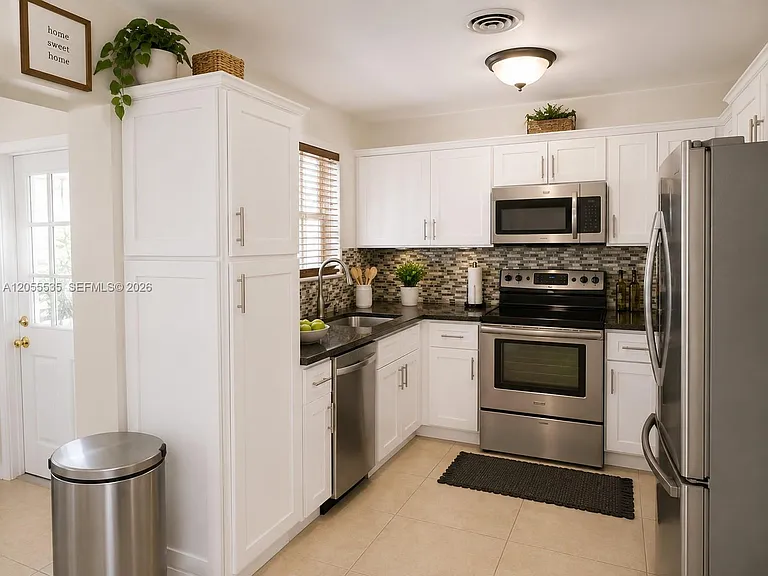 3171 SW 23rd St — Photo 4